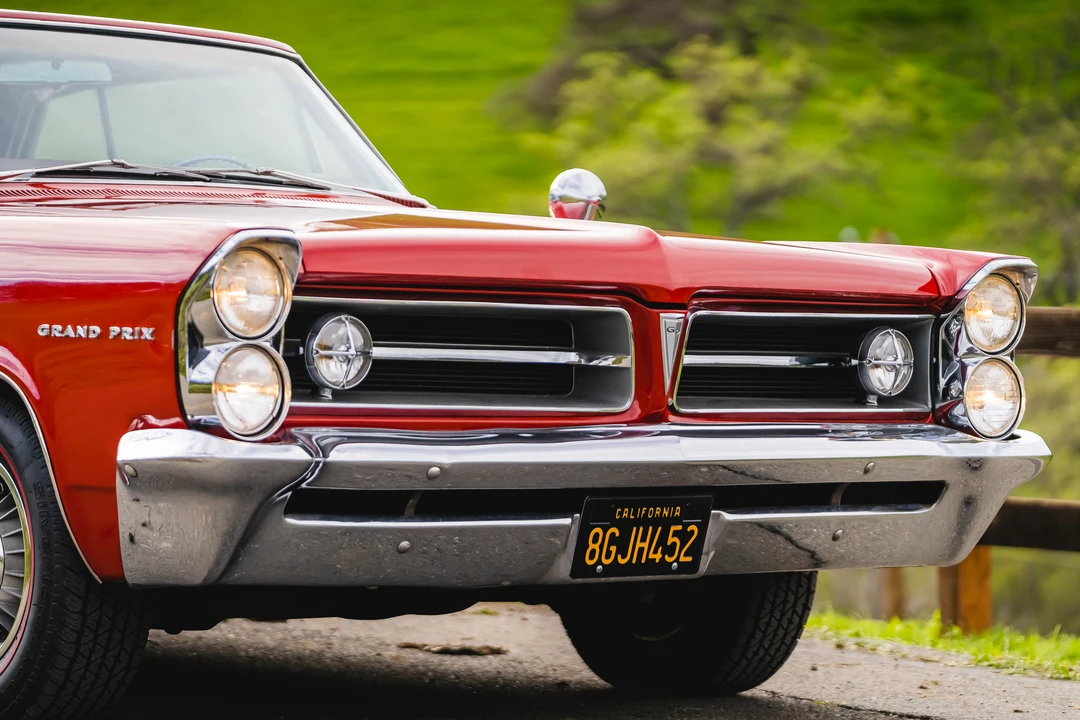 1963 Pontiac Grand Prix 1st Gen - Image 14 of 31