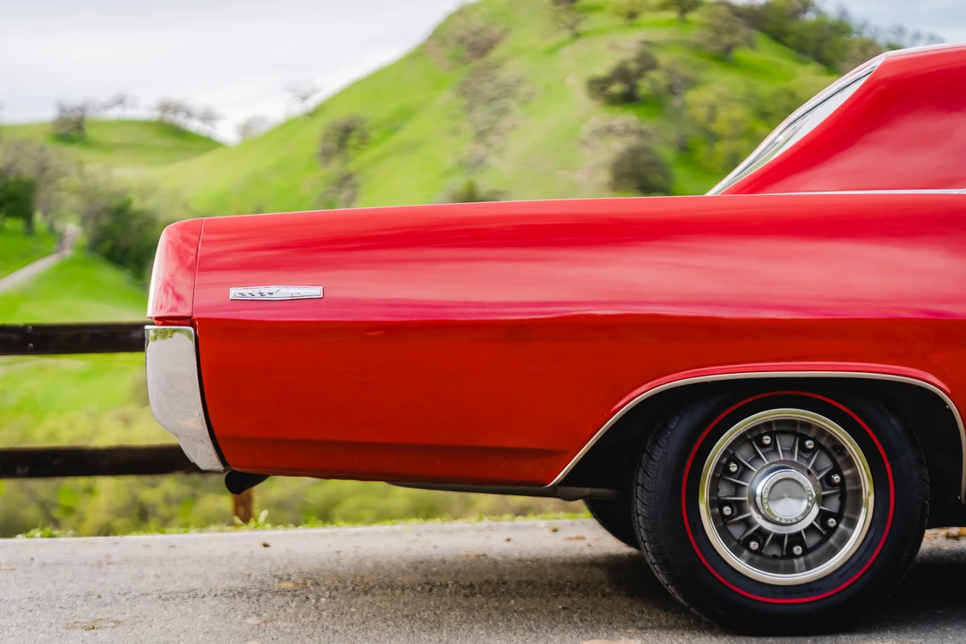 1963 Pontiac Grand Prix 1st Gen - Image 18 of 31