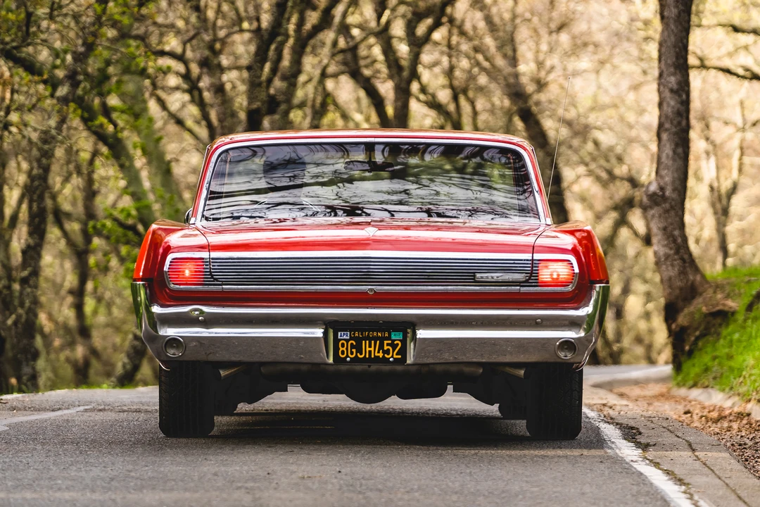 1963 Pontiac Grand Prix 1st Gen - Image 9 of 31