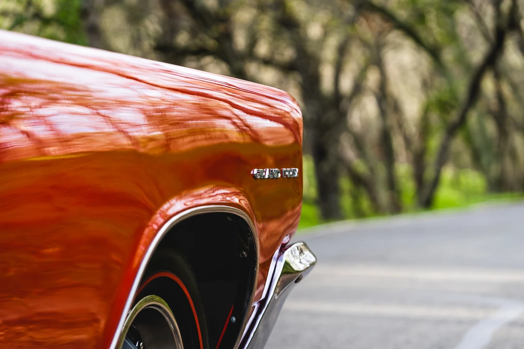 1963 Pontiac Grand Prix 1st Gen - Image 26 of 31