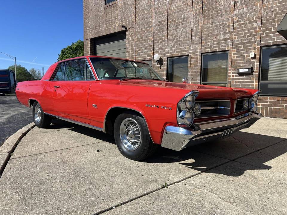 1963 Pontiac Grand Prix 1st Gen - Image 15 of 31