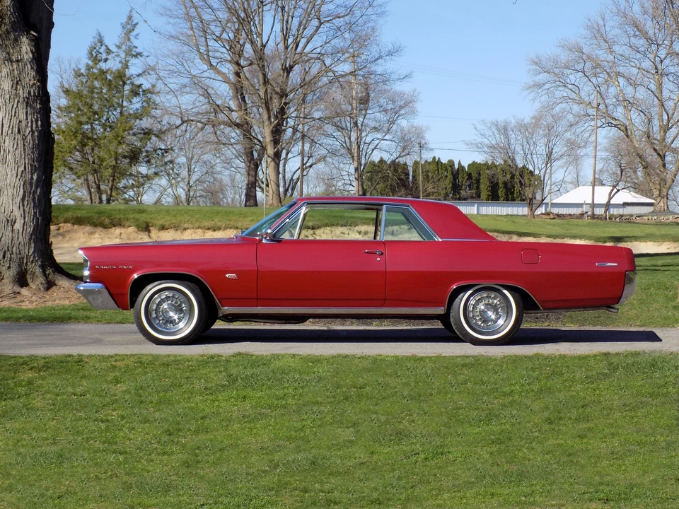 1963 Pontiac Grand Prix 1st Gen - Image 3 of 31