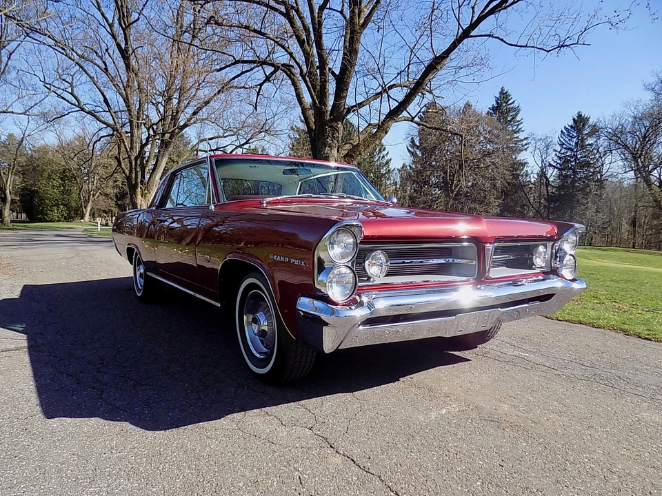 1963 Pontiac Grand Prix 1st Gen - Image 8 of 31