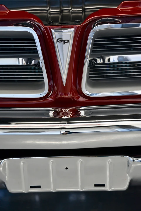 1963 Pontiac Grand Prix 1st Gen - Image 12 of 31