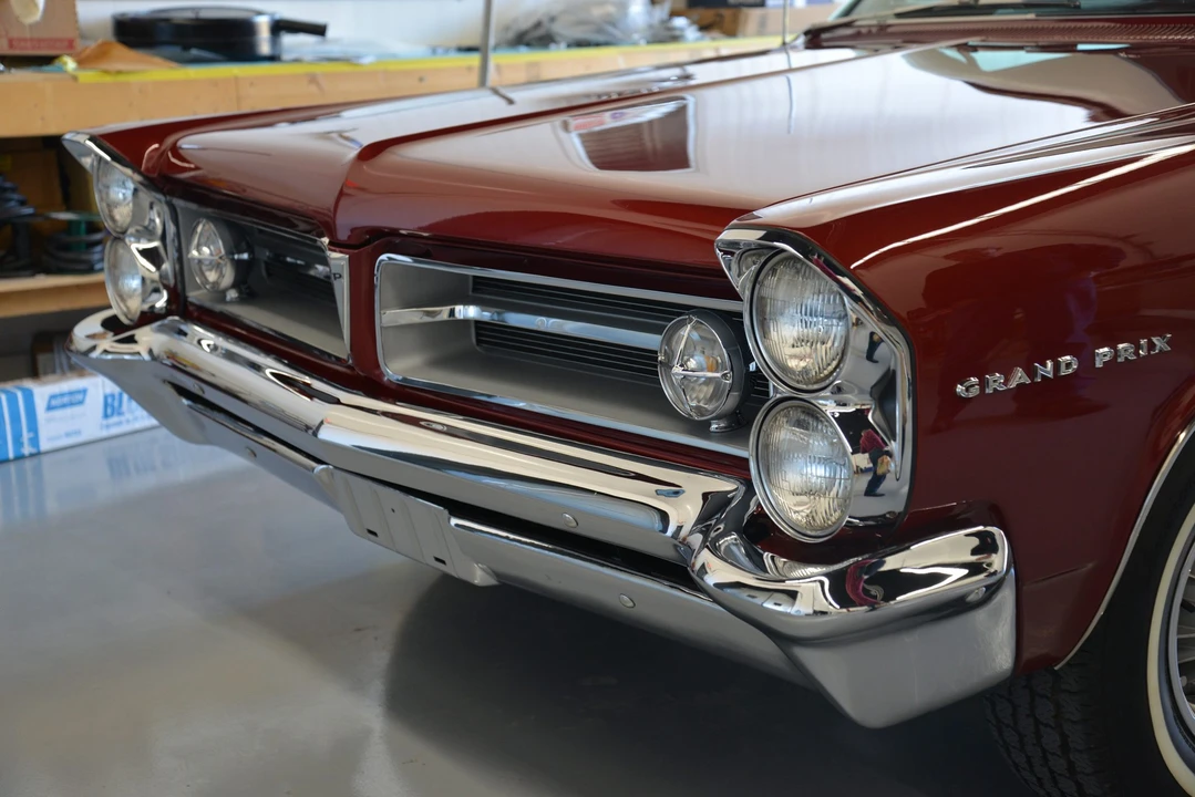 1963 Pontiac Grand Prix 1st Gen - Image 18 of 31