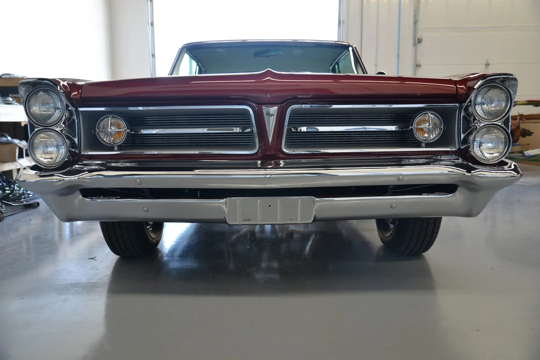 1963 Pontiac Grand Prix 1st Gen - Image 10 of 31