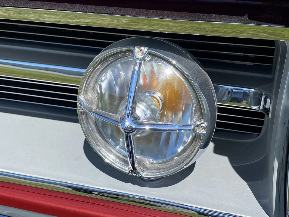 1963 Pontiac Grand Prix 1st Gen - Image 17 of 31