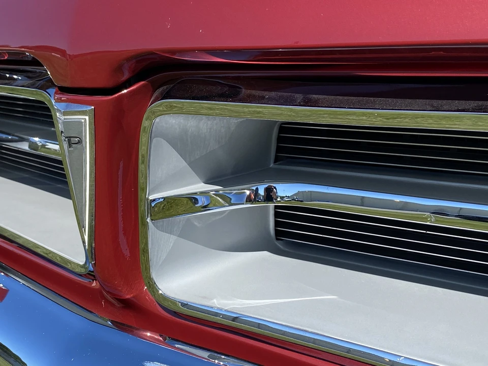 1963 Pontiac Grand Prix 1st Gen - Image 16 of 31