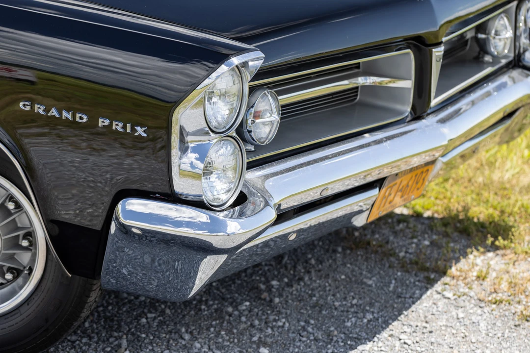 1963 Pontiac Grand Prix 1st Gen - Image 22 of 31