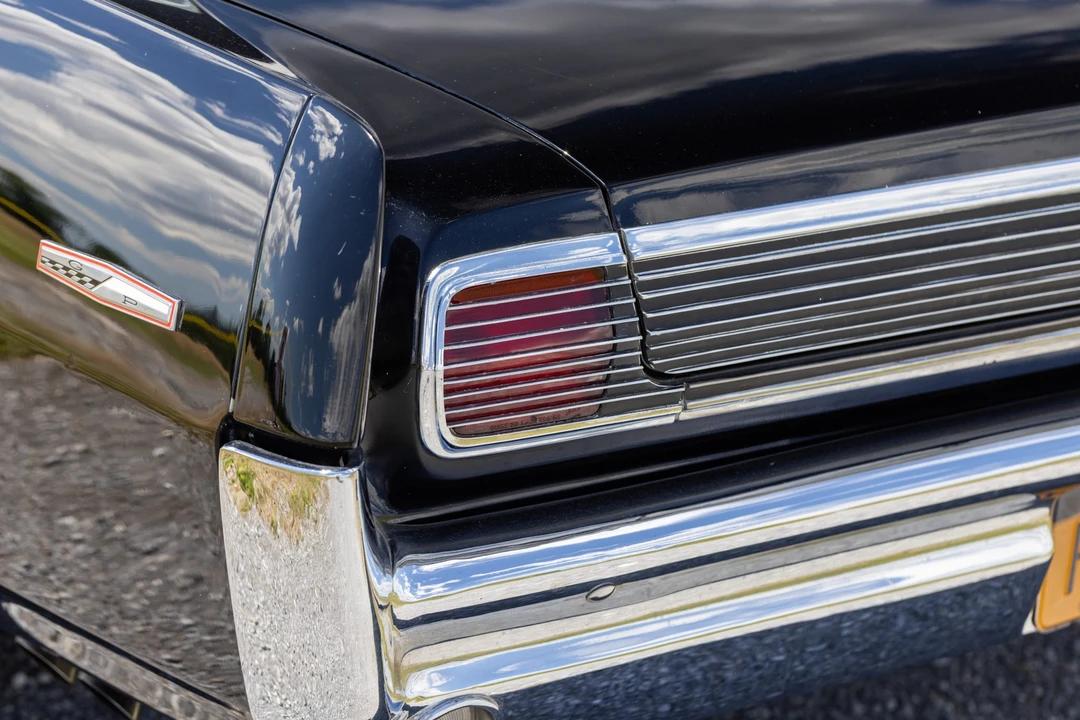 1963 Pontiac Grand Prix 1st Gen - Image 13 of 31