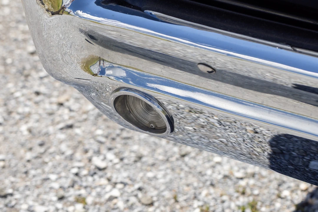 1963 Pontiac Grand Prix 1st Gen - Image 18 of 31