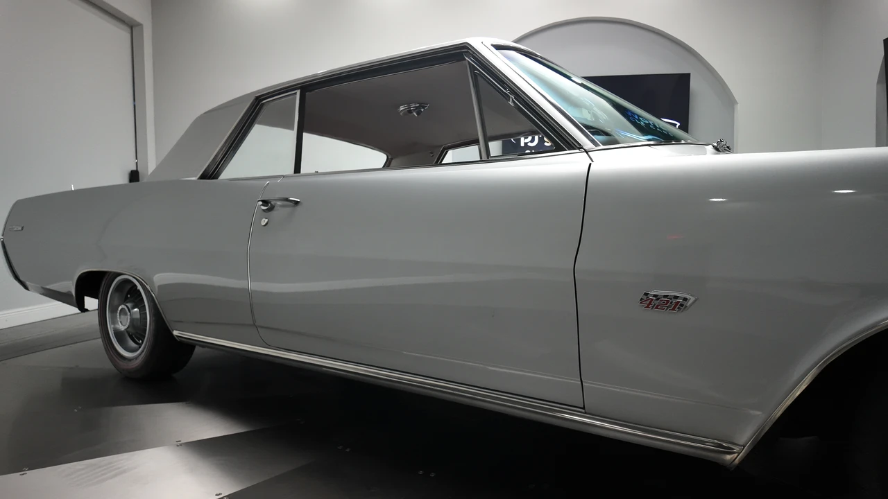 1963 Pontiac Grand Prix 1st Gen - Image 12 of 31