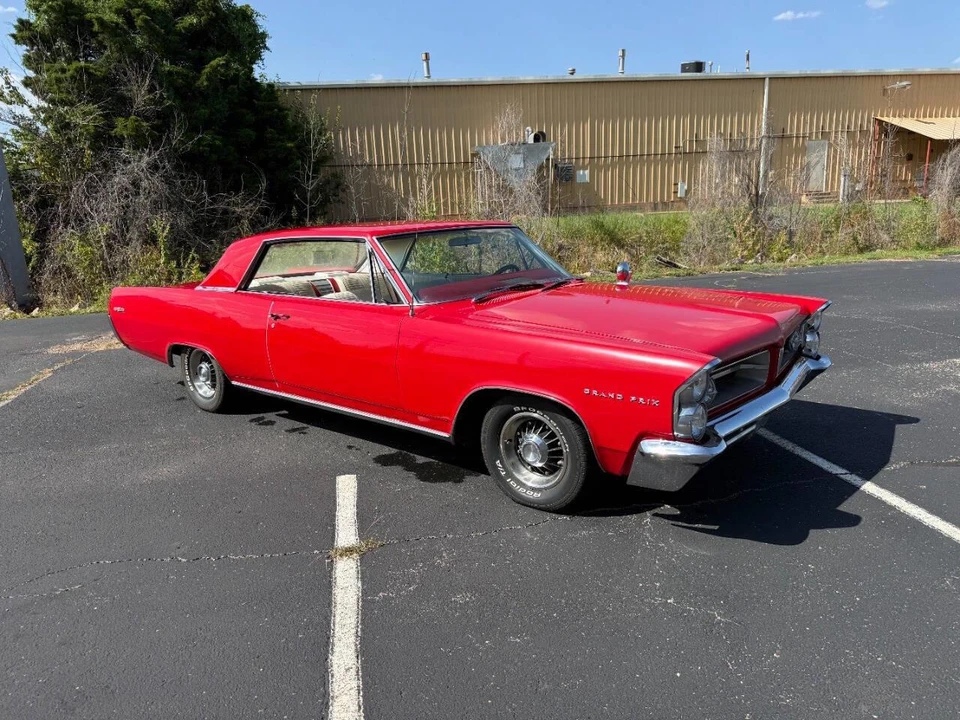 1963 Pontiac Grand Prix 1st Gen - Image 3 of 31