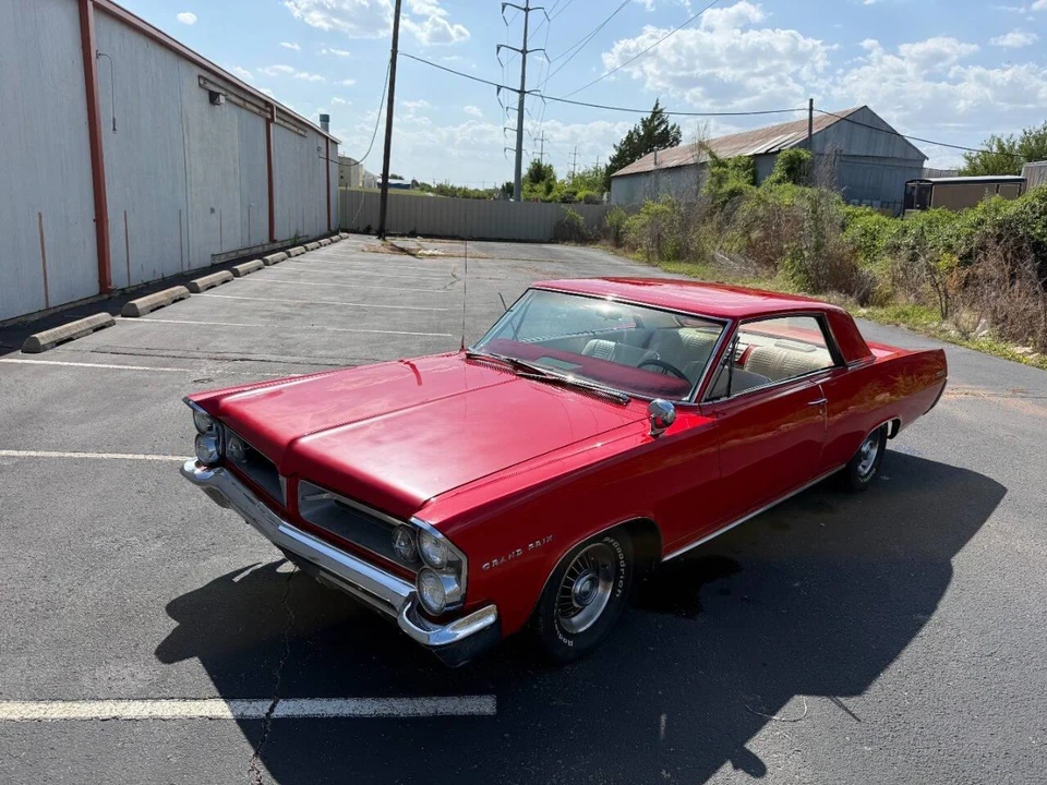 1963 Pontiac Grand Prix 1st Gen - Image 28 of 31