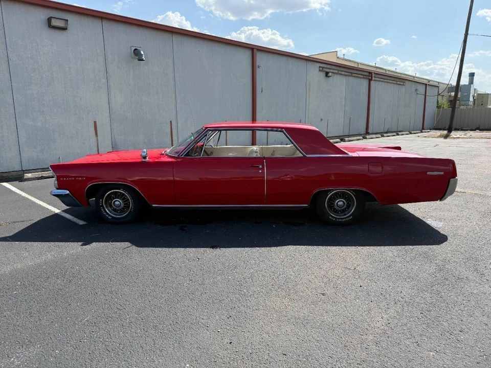 1963 Pontiac Grand Prix 1st Gen - Image 4 of 31