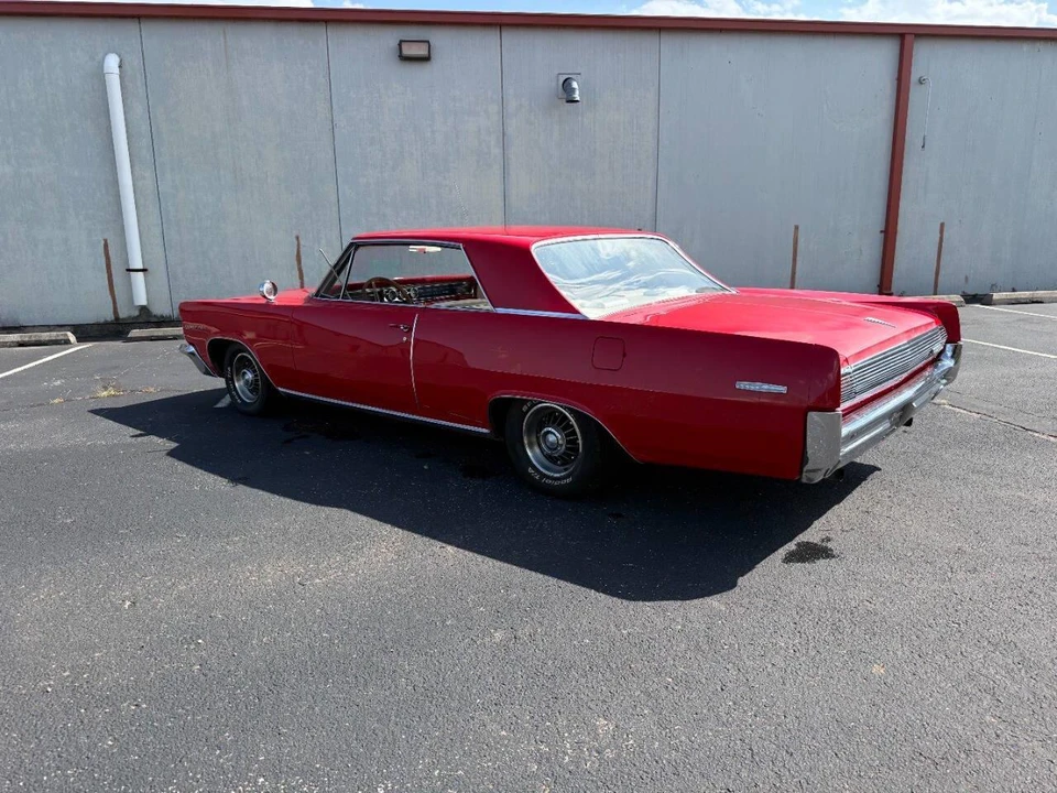 1963 Pontiac Grand Prix 1st Gen - Image 9 of 31