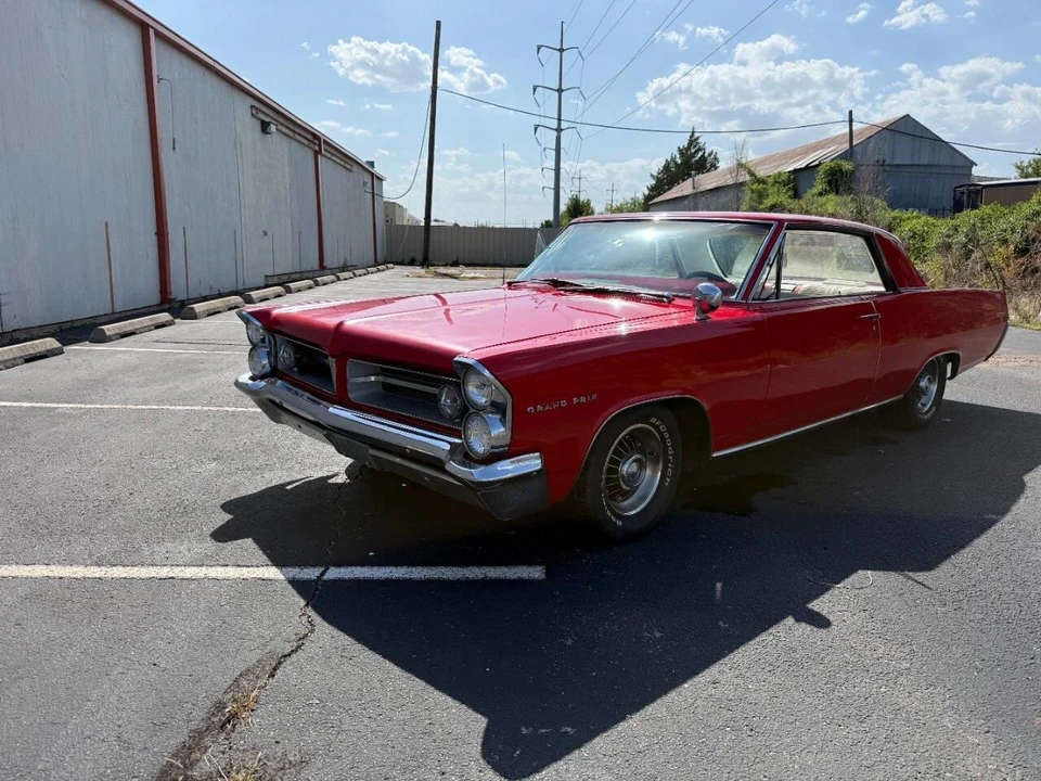 1963 Pontiac Grand Prix 1st Gen - Image 29 of 31