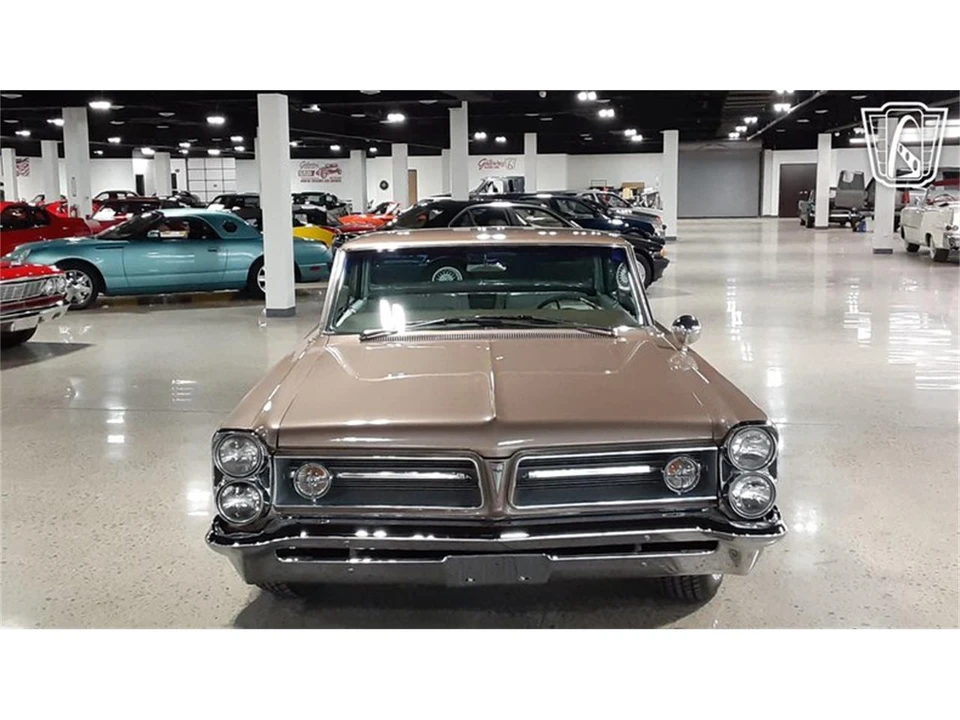1963 Pontiac Grand Prix 1st Gen - Image 21 of 31