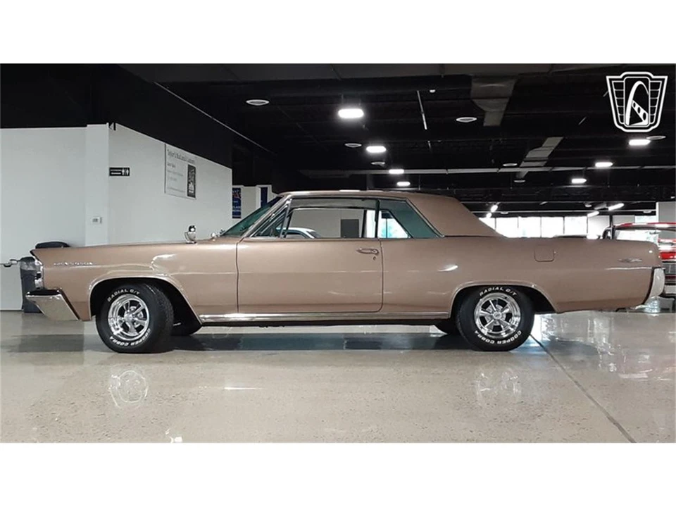 1963 Pontiac Grand Prix 1st Gen - Image 2 of 31