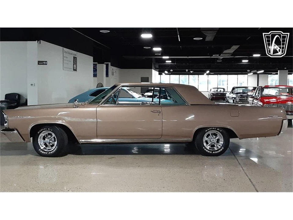 1963 Pontiac Grand Prix 1st Gen - Image 27 of 31
