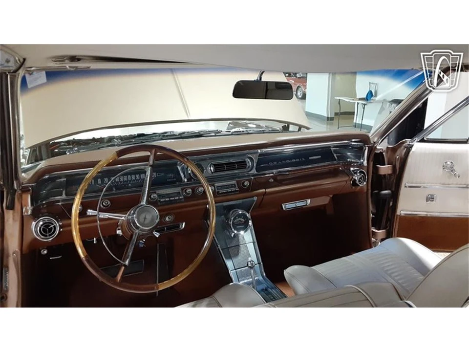 1963 Pontiac Grand Prix 1st Gen - Image 12 of 31