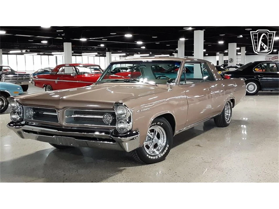 1963 Pontiac Grand Prix 1st Gen - Image 24 of 31