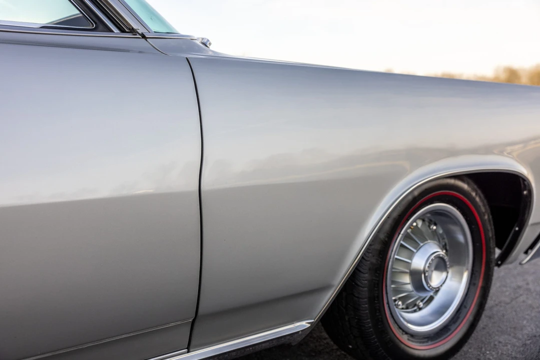 1963 Pontiac Grand Prix 1st Gen - Image 27 of 31