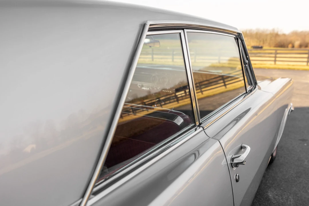 1963 Pontiac Grand Prix 1st Gen - Image 18 of 31