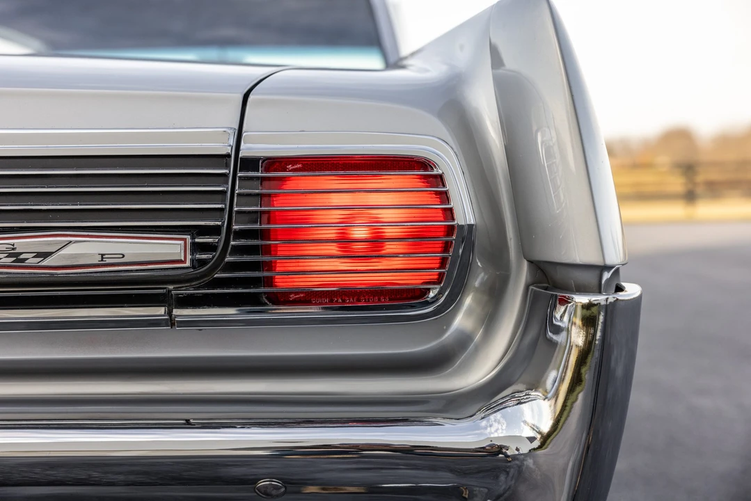 1963 Pontiac Grand Prix 1st Gen - Image 15 of 31