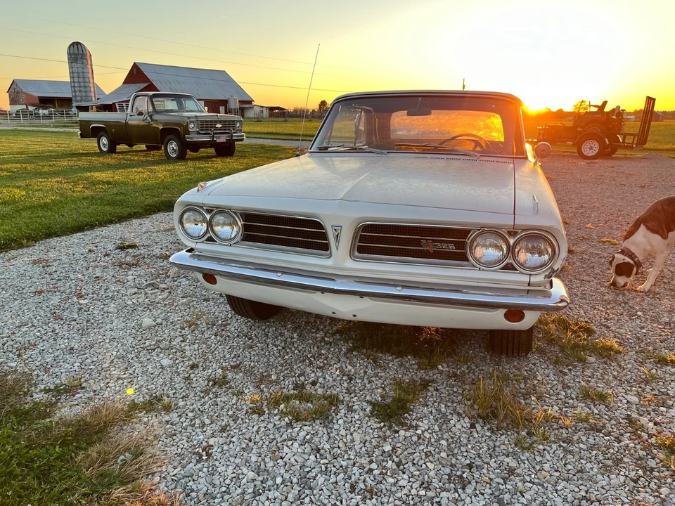 1963 Pontiac - Image 10 of 21