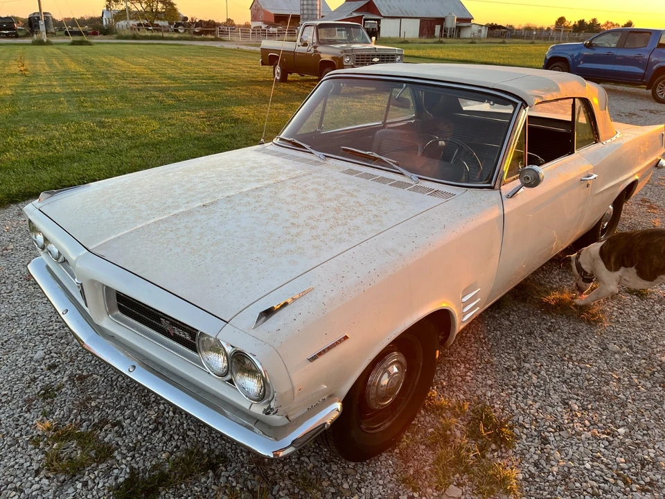 1963 Pontiac - Image 8 of 21