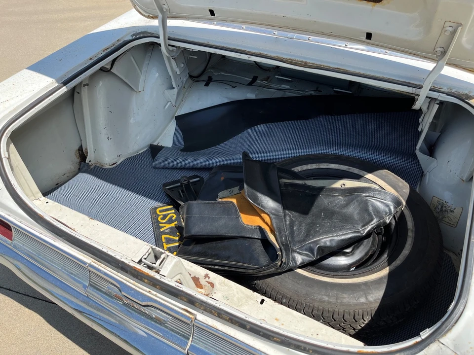 1963 Pontiac - Image 3 of 21