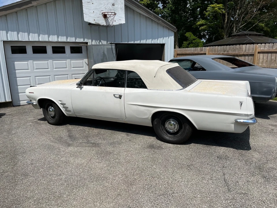 1963 Pontiac - Image 4 of 21
