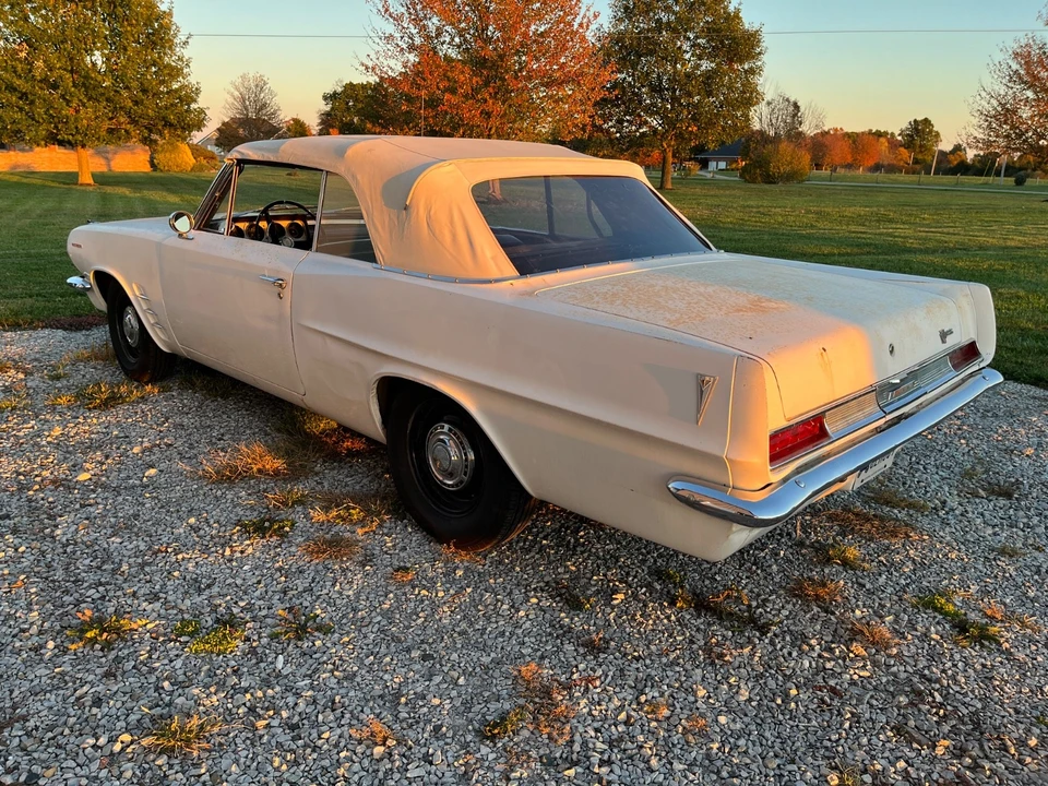1963 Pontiac - Image 11 of 21