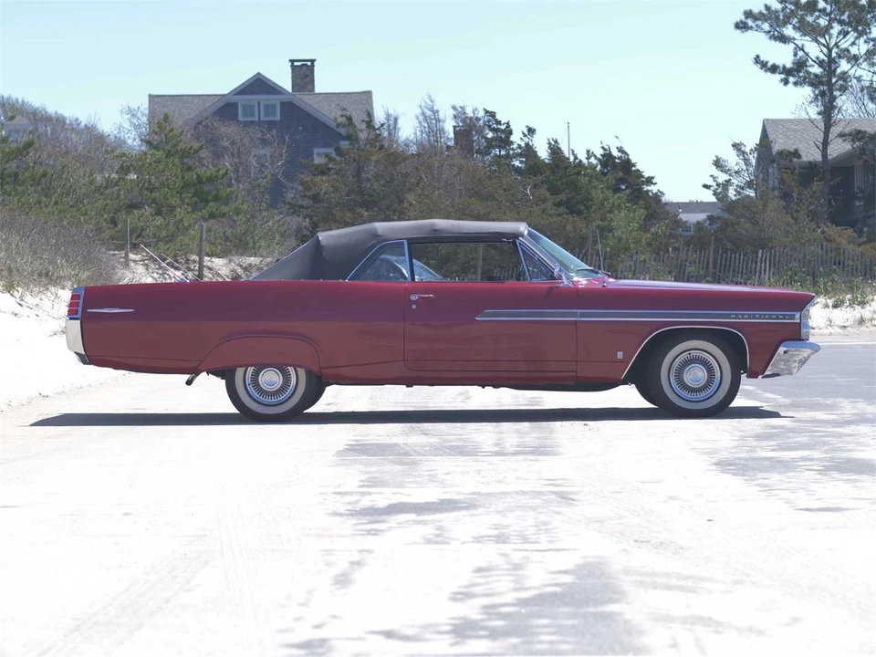 1963 Pontiac Parisienne - Image 18 of 31