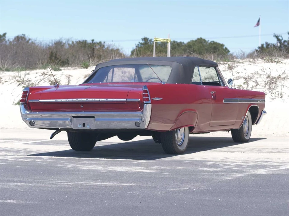 1963 Pontiac Parisienne - Image 21 of 31