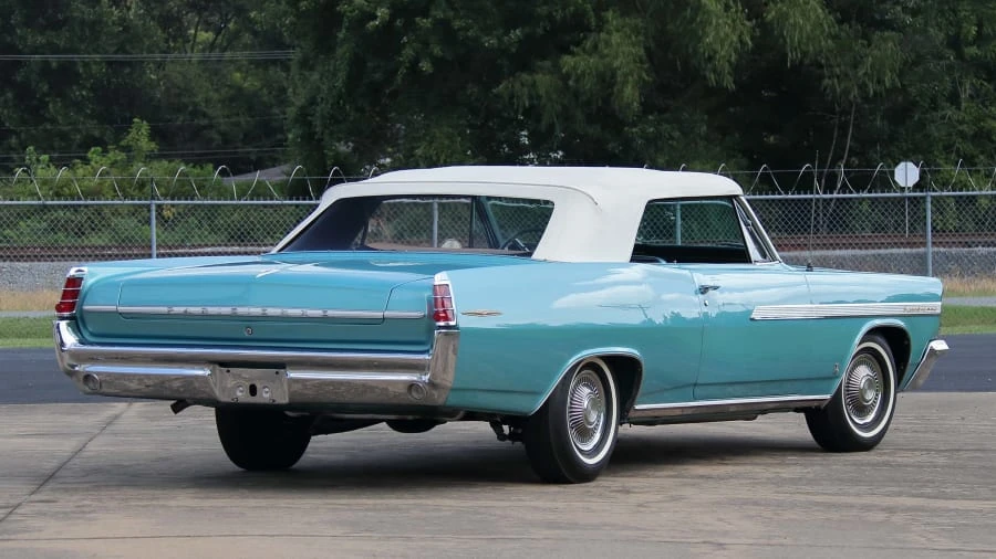 1963 Pontiac Parisienne - Image 3 of 21