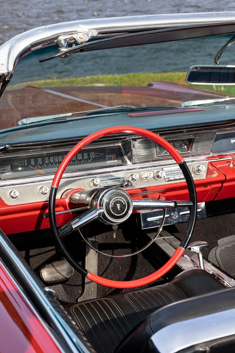 1963 Pontiac Parisienne - Image 14 of 31