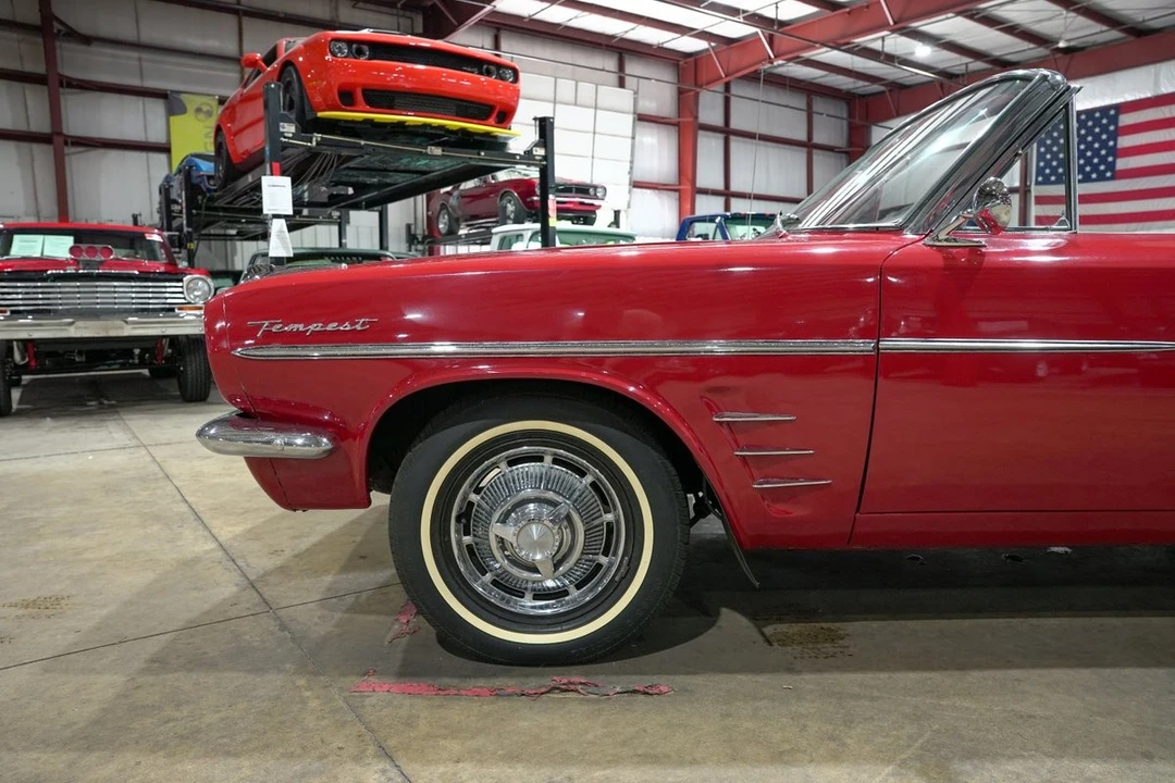 1963 Pontiac Tempest - Image 3 of 31