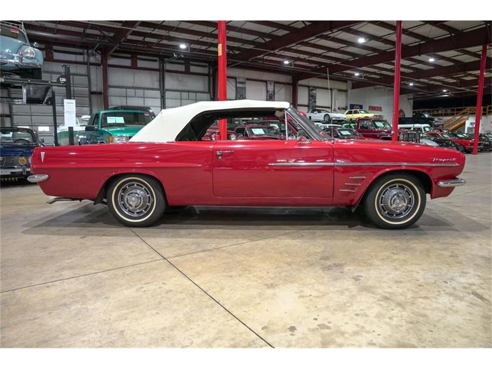 1963 Pontiac Tempest - Image 25 of 31