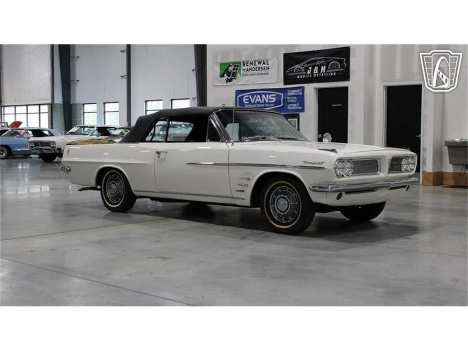 1963 Pontiac Tempest - Image 16 of 31