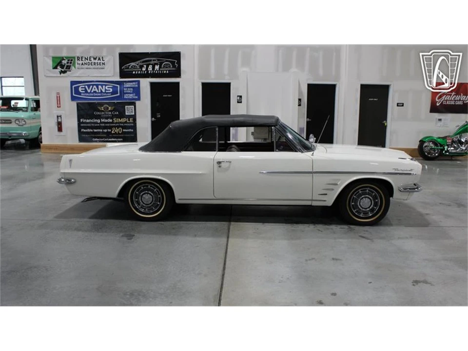 1963 Pontiac Tempest - Image 7 of 31