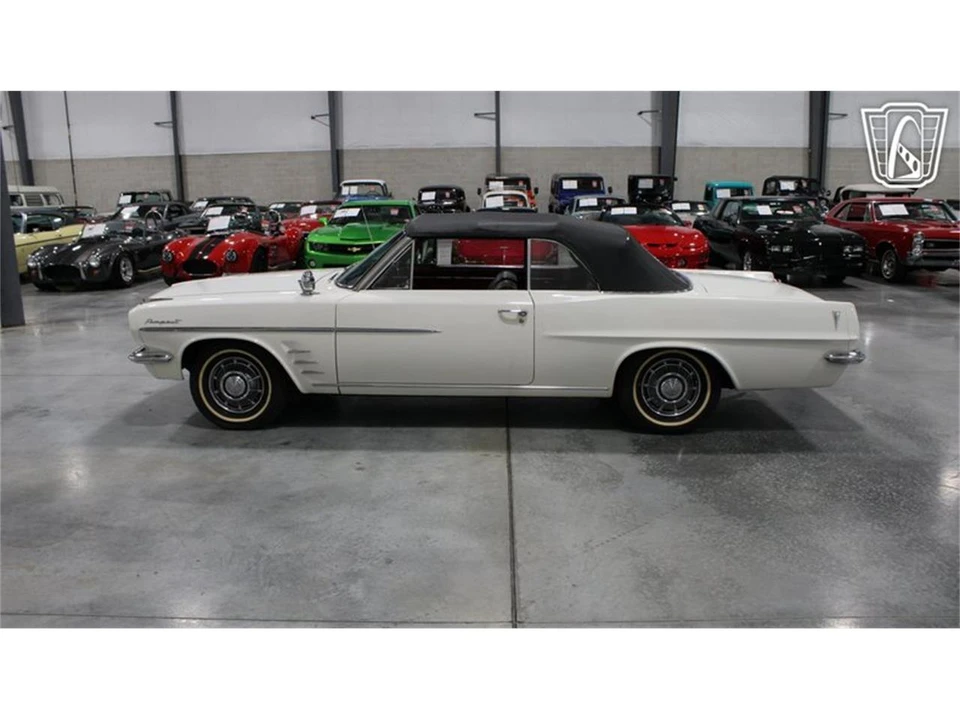1963 Pontiac Tempest - Image 3 of 31