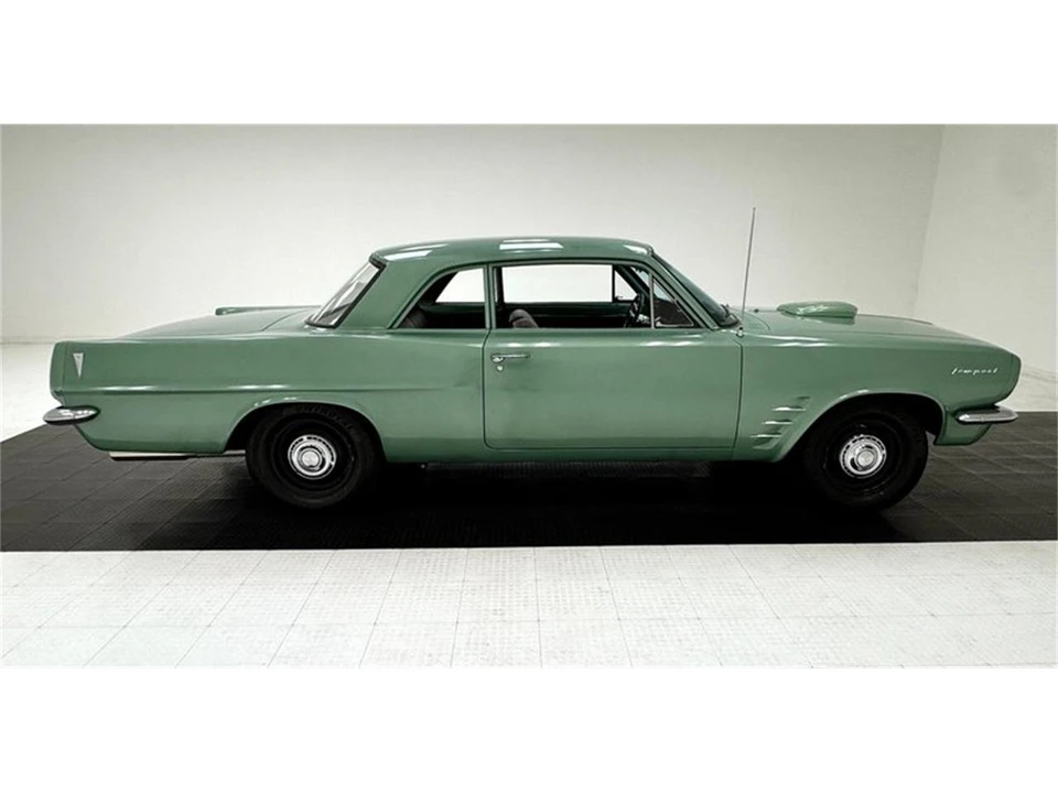 1963 Pontiac Tempest - Image 6 of 31