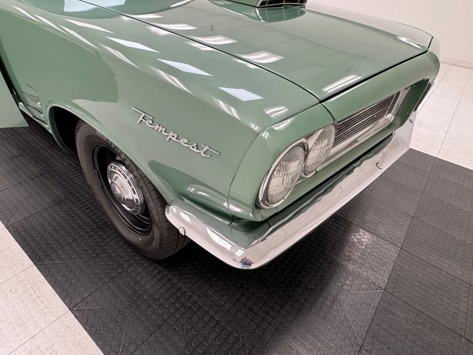 1963 Pontiac Tempest - Image 25 of 31