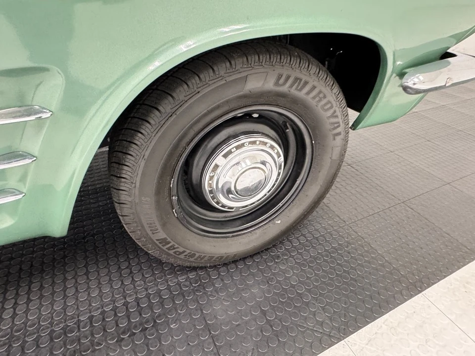 1963 Pontiac Tempest - Image 24 of 31