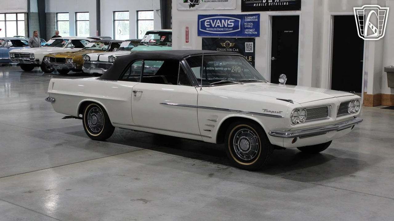 1963 Pontiac Tempest - Image 9 of 12