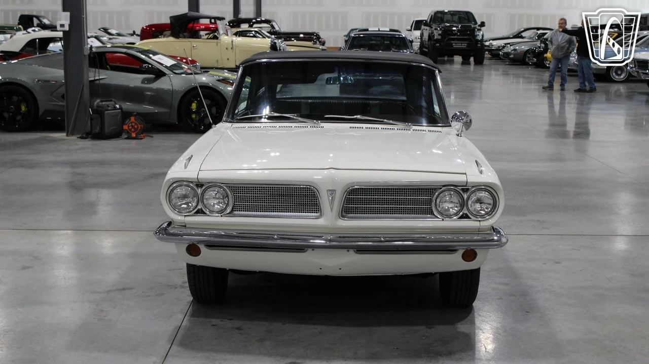 1963 Pontiac Tempest - Image 10 of 12
