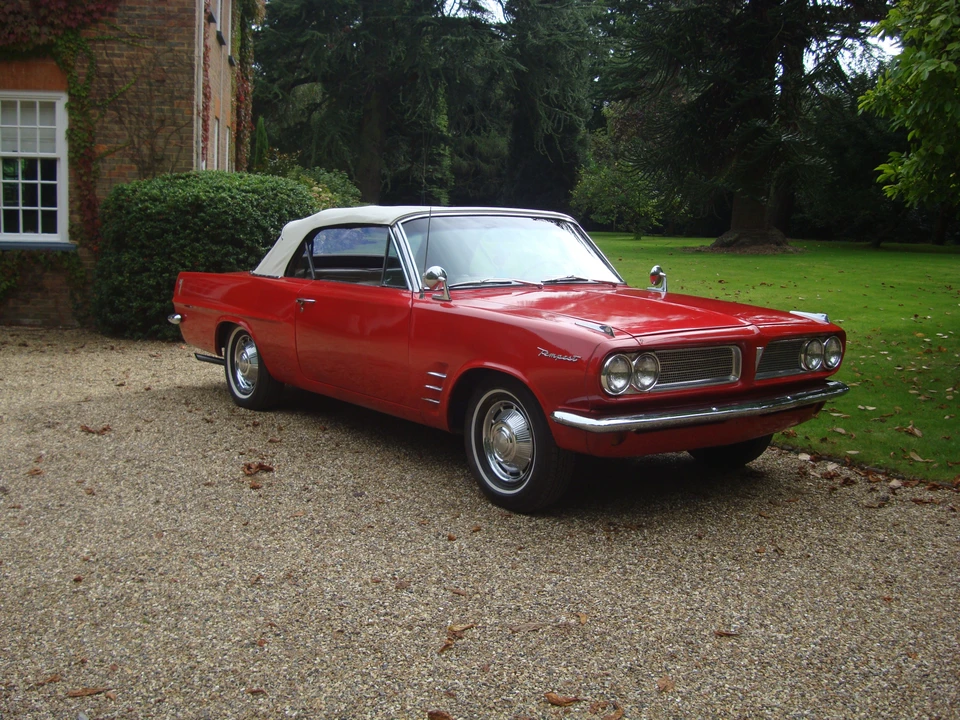 1963 Pontiac Tempest - Image 7 of 11
