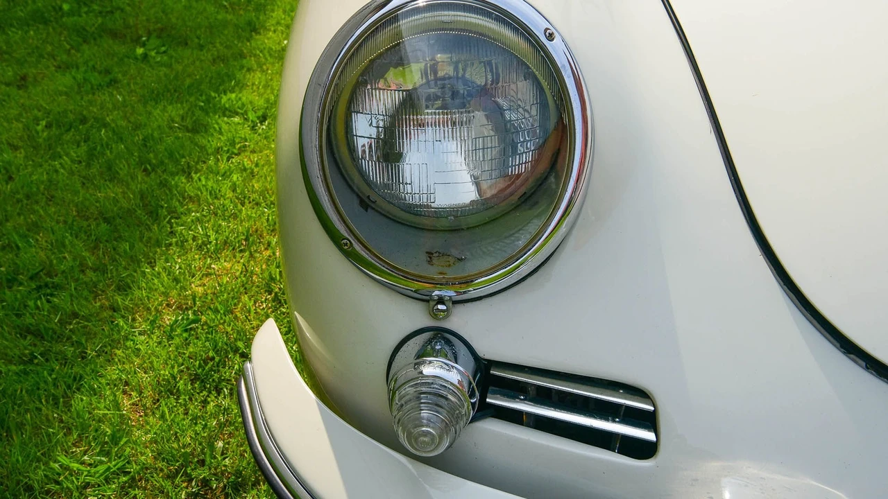 1963 Porsche 356 B - Image 22 of 31